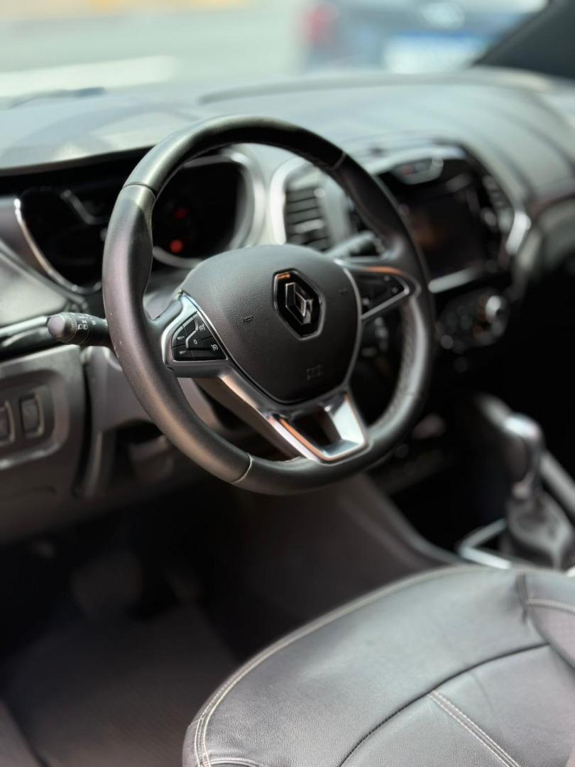 RENAULT Captur - Foto