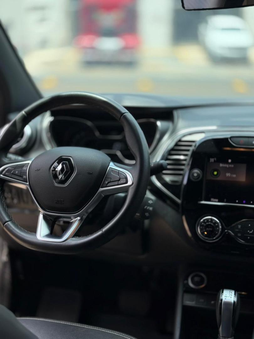 RENAULT Captur - Foto