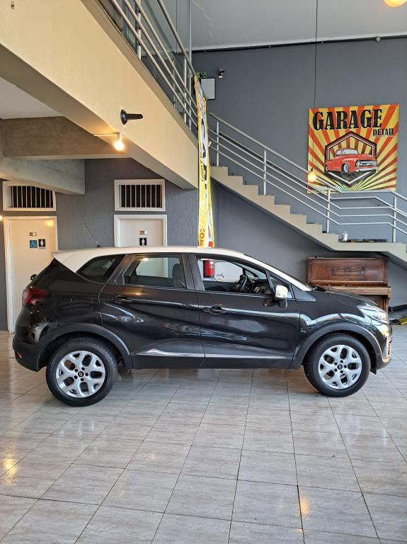 RENAULT Captur - Foto