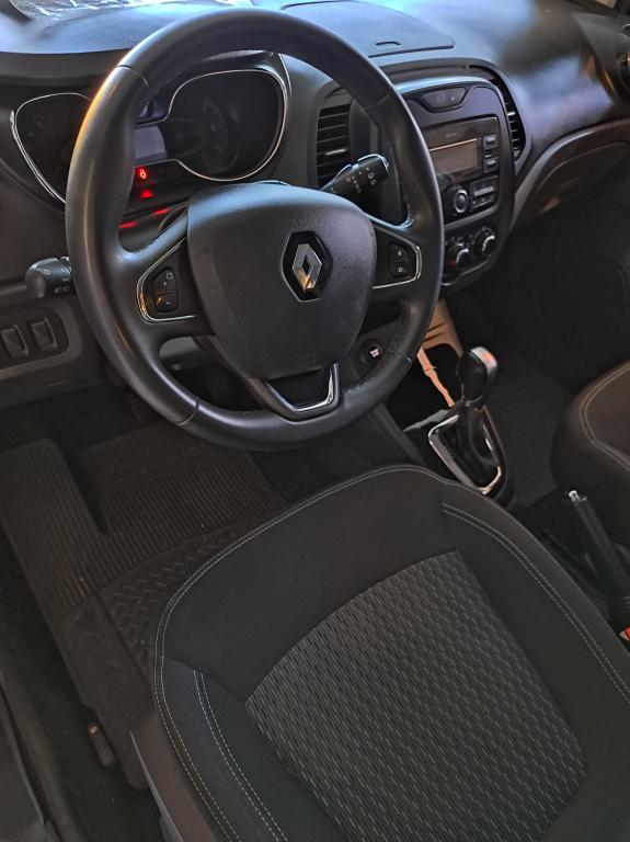 RENAULT Captur - Foto