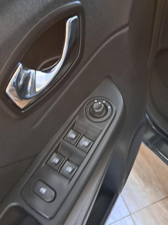 RENAULT Captur - Foto