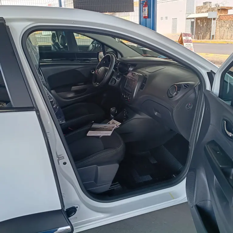 RENAULT Captur - Foto