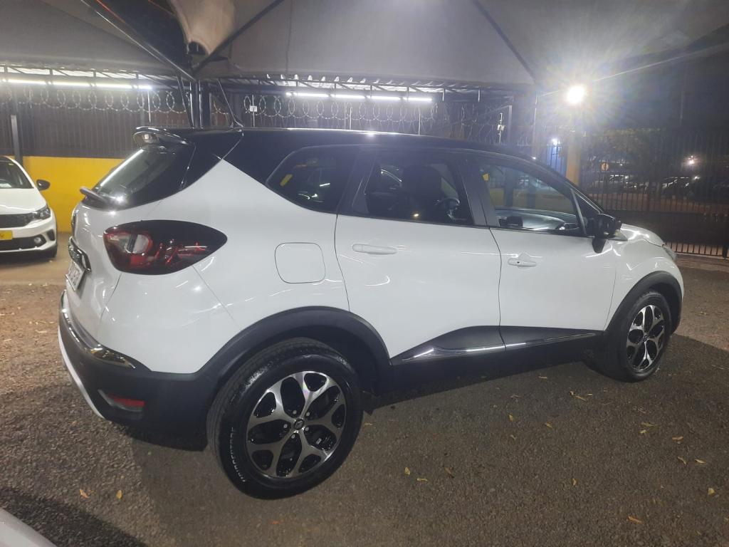 RENAULT Captur - Foto
