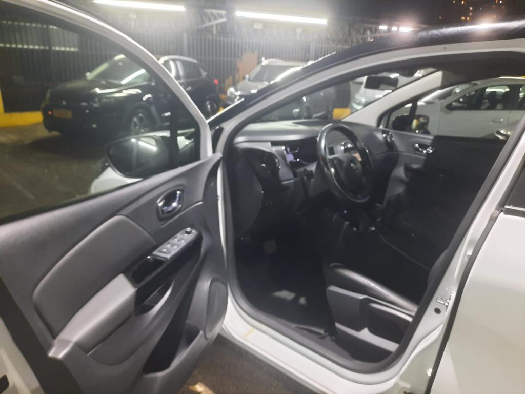 RENAULT Captur - Foto