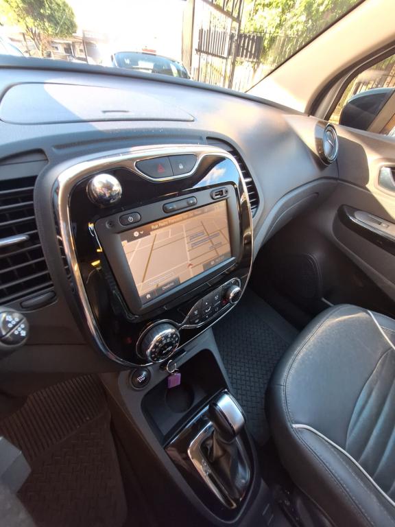 RENAULT Captur - Foto