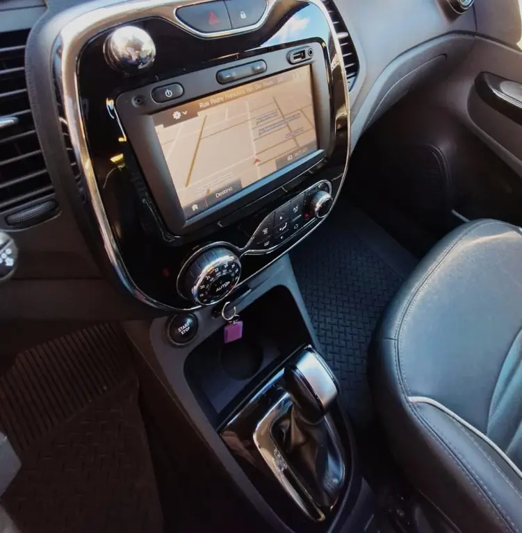 RENAULT Captur - Foto