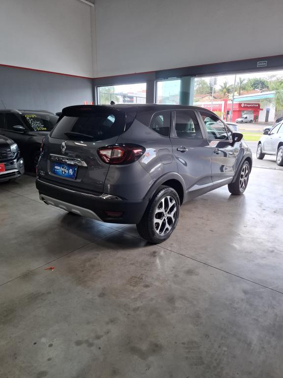 RENAULT Captur - Foto