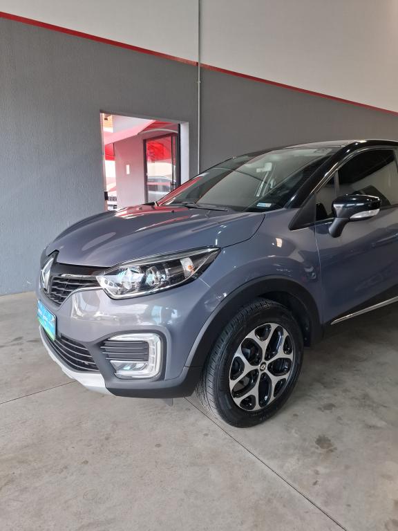 RENAULT Captur - Foto