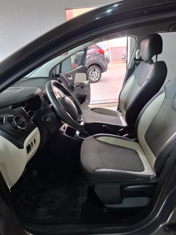 RENAULT Captur - Foto