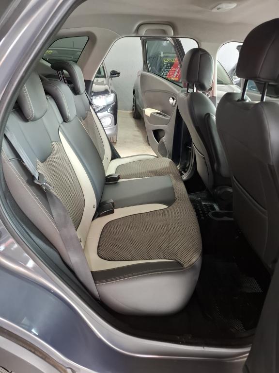 RENAULT Captur - Foto