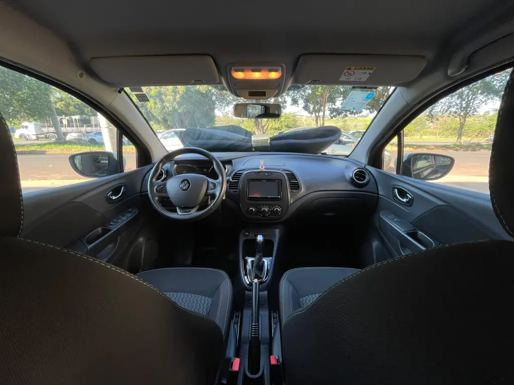 RENAULT Captur - Foto