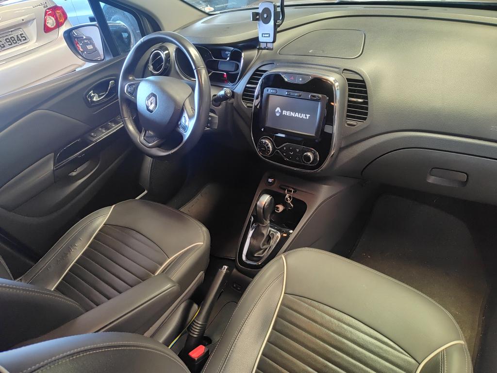 RENAULT Captur - Foto