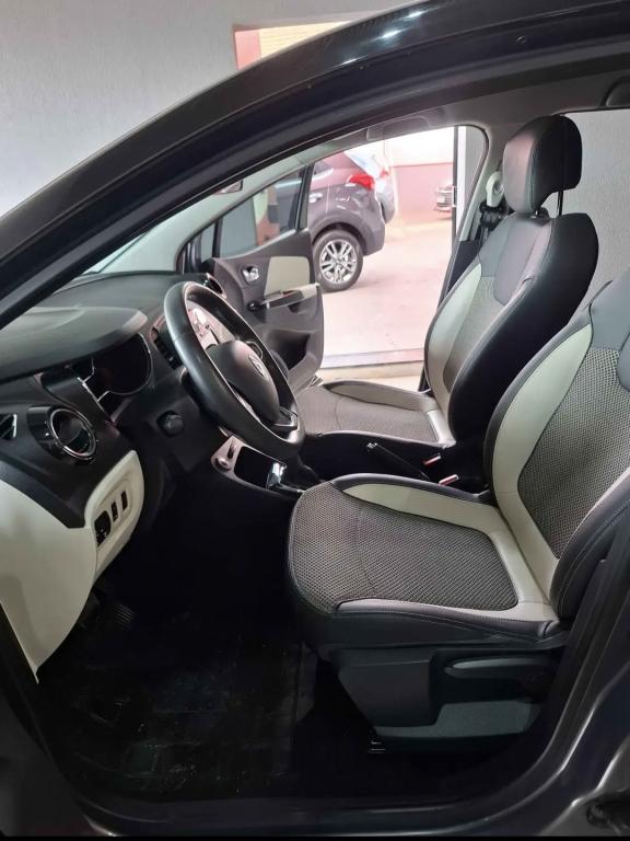 RENAULT Captur - Foto