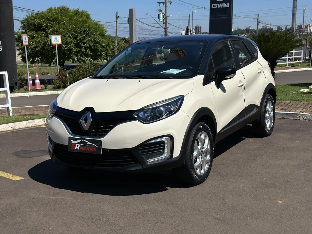 RENAULT Captur - Foto