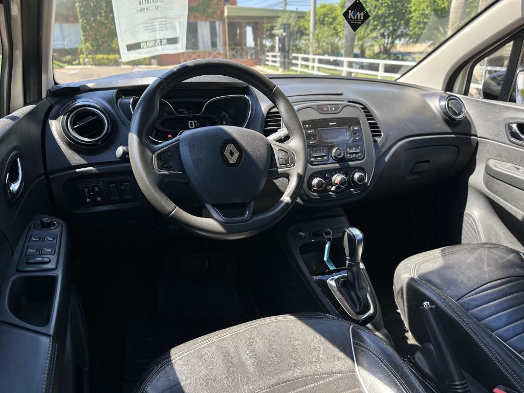 RENAULT Captur - Foto
