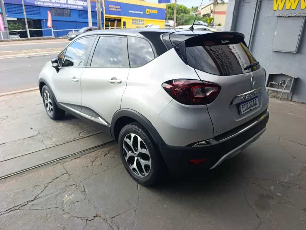 RENAULT Captur - Foto