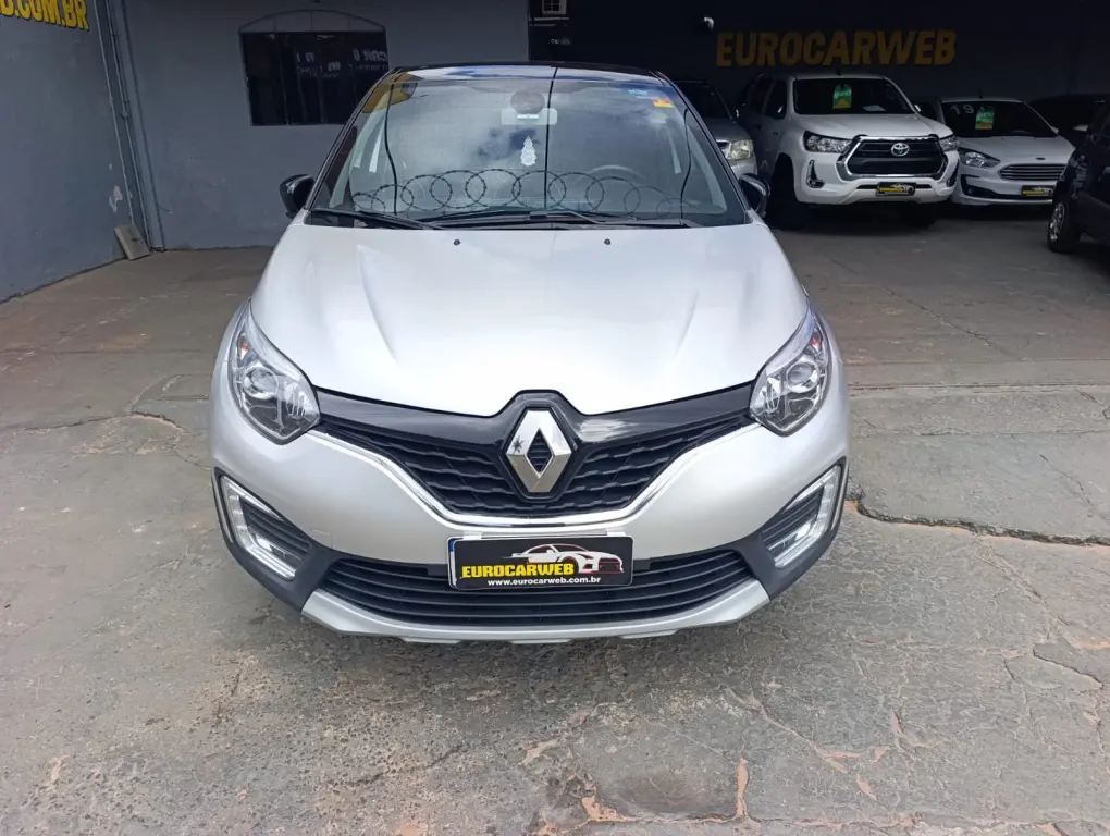 RENAULT Captur - Foto