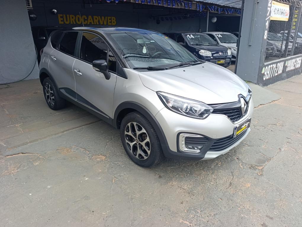 RENAULT Captur - Foto