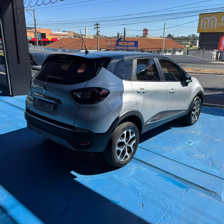 RENAULT Captur - Foto