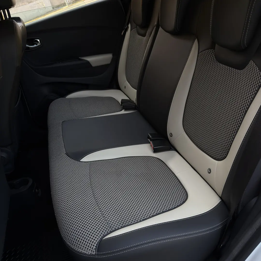 RENAULT Captur - Foto