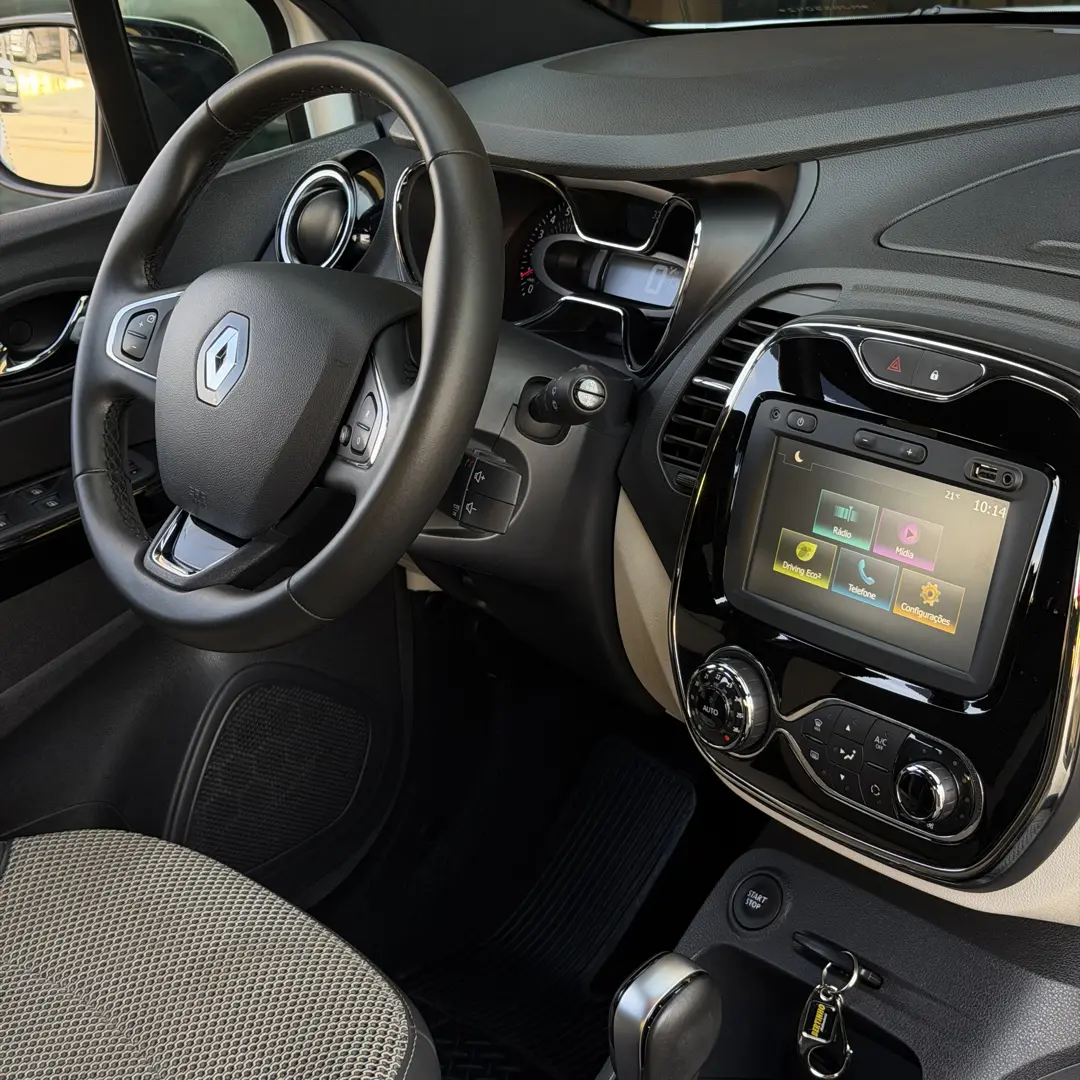 RENAULT Captur - Foto