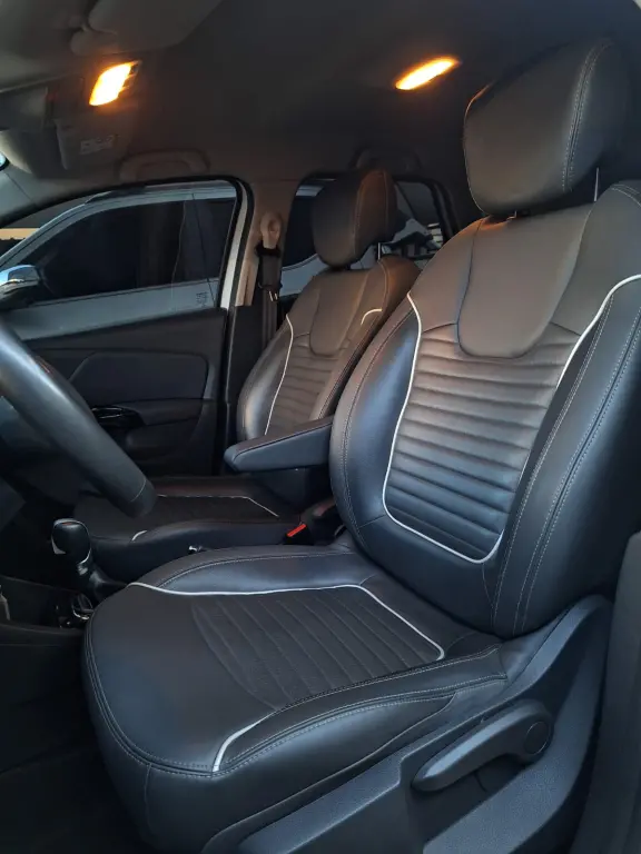 RENAULT Captur - Foto