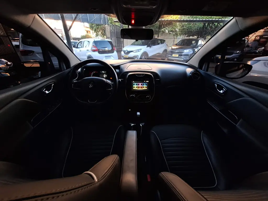 RENAULT Captur - Foto