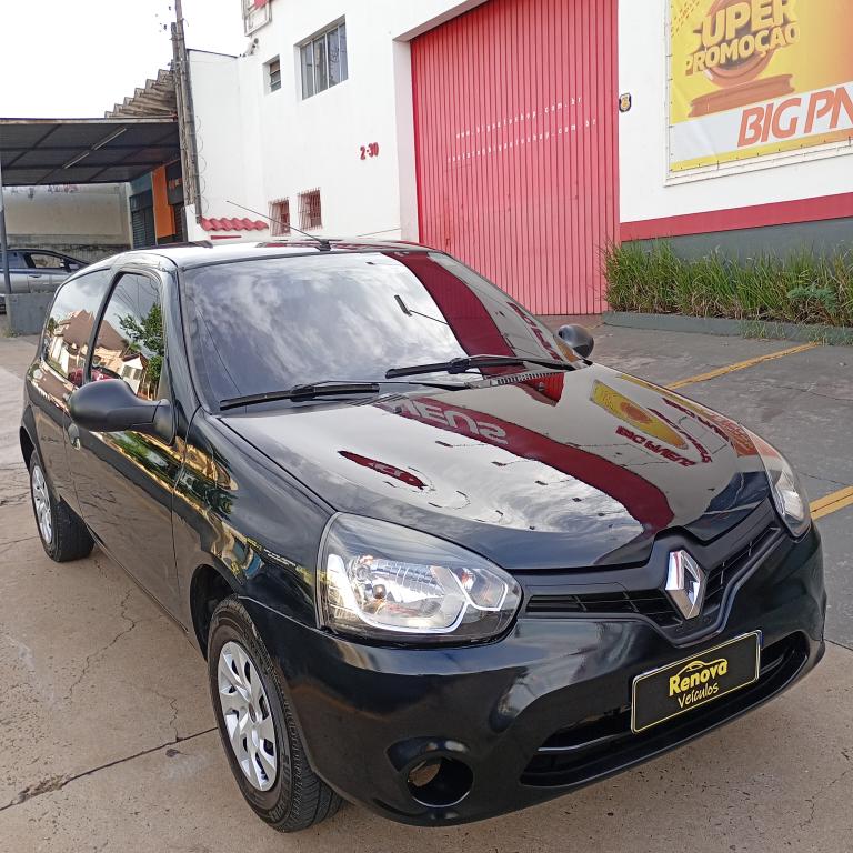 RENAULT Clio Hatch - Foto