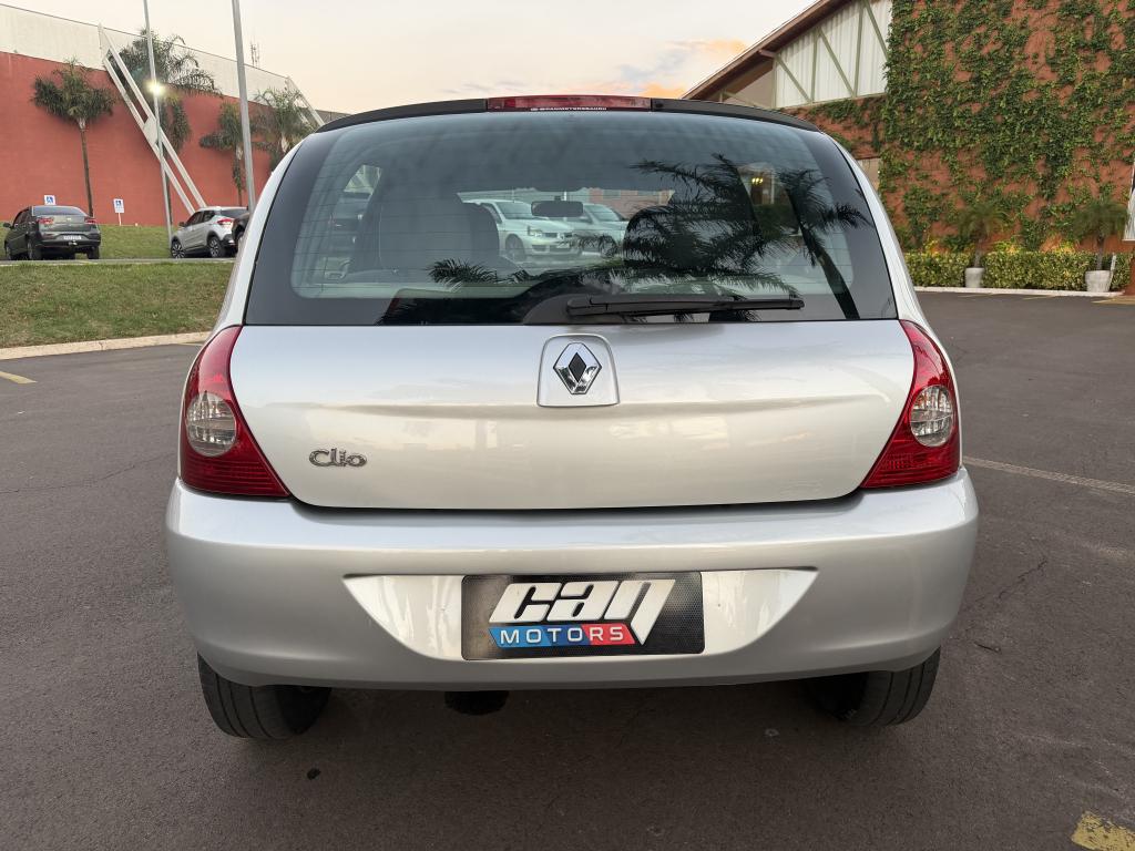 RENAULT Clio Hatch - Foto