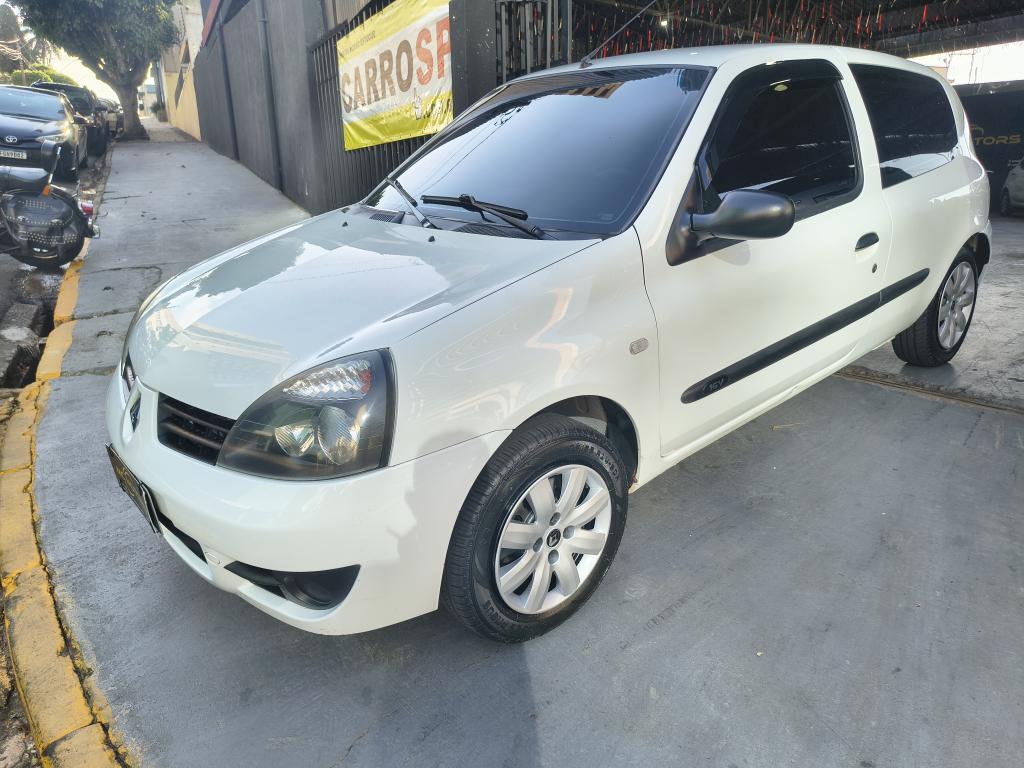 RENAULT Clio Hatch