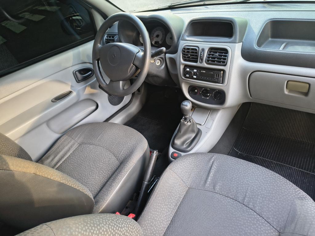 RENAULT Clio Hatch - Foto