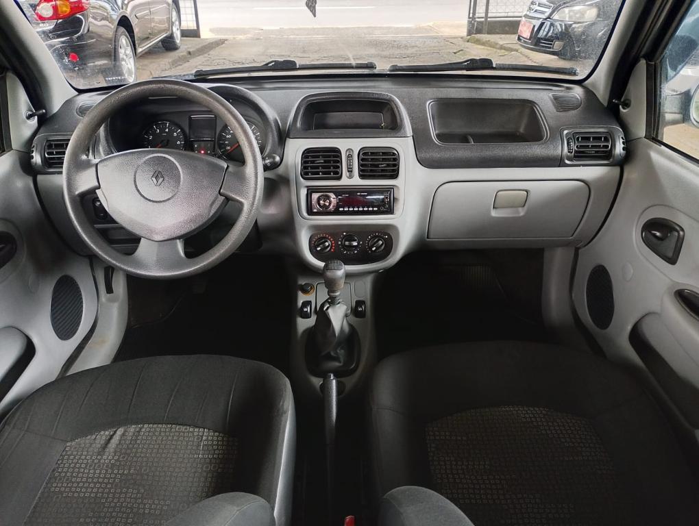 RENAULT Clio Hatch - Foto
