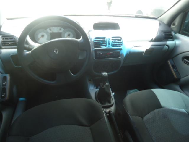 RENAULT Clio Sedan - Foto