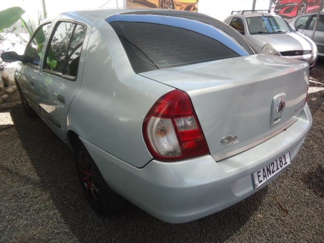 RENAULT Clio Sedan
