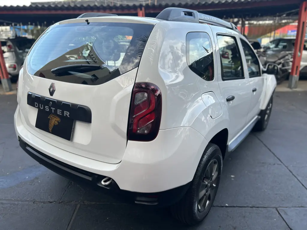 RENAULT Duster - Foto