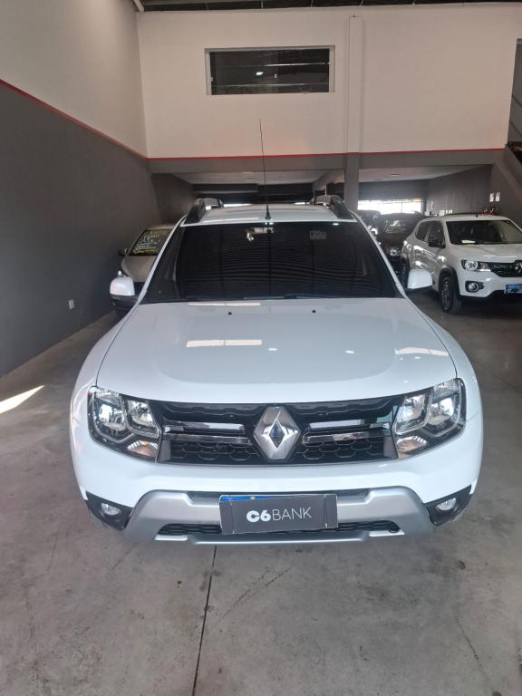 RENAULT Duster - Foto