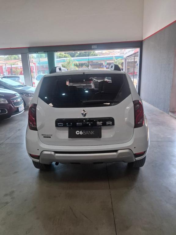 RENAULT Duster - Foto