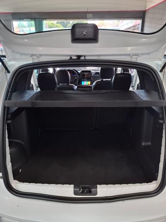 RENAULT Duster - Foto