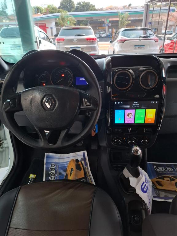 RENAULT Duster - Foto