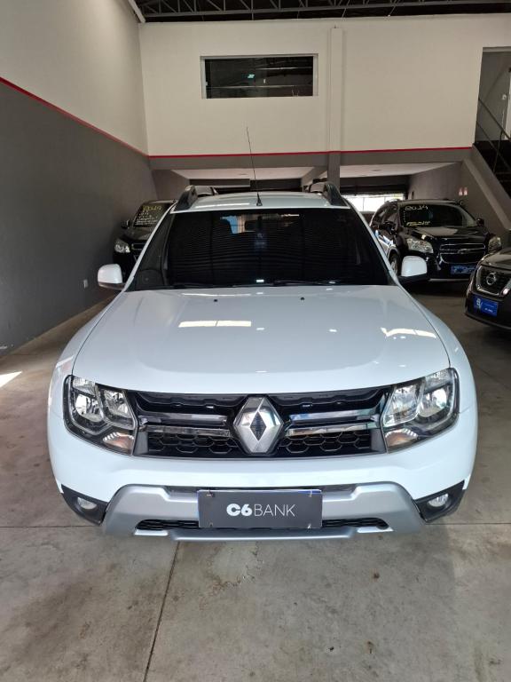 RENAULT Duster - Foto