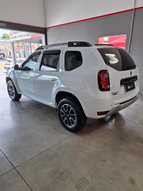 RENAULT Duster - Foto