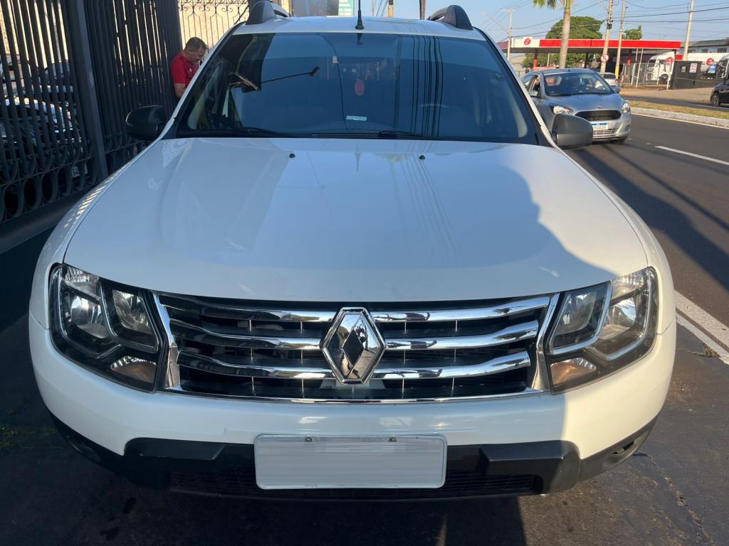 RENAULT Duster - Foto