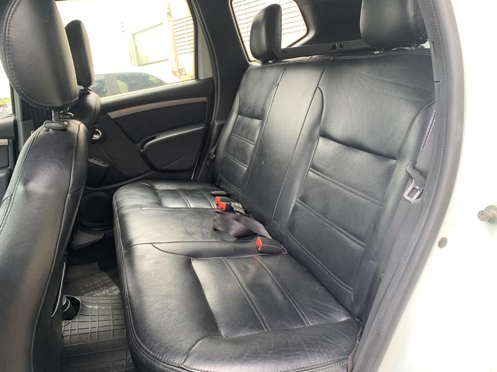 RENAULT Duster - Foto