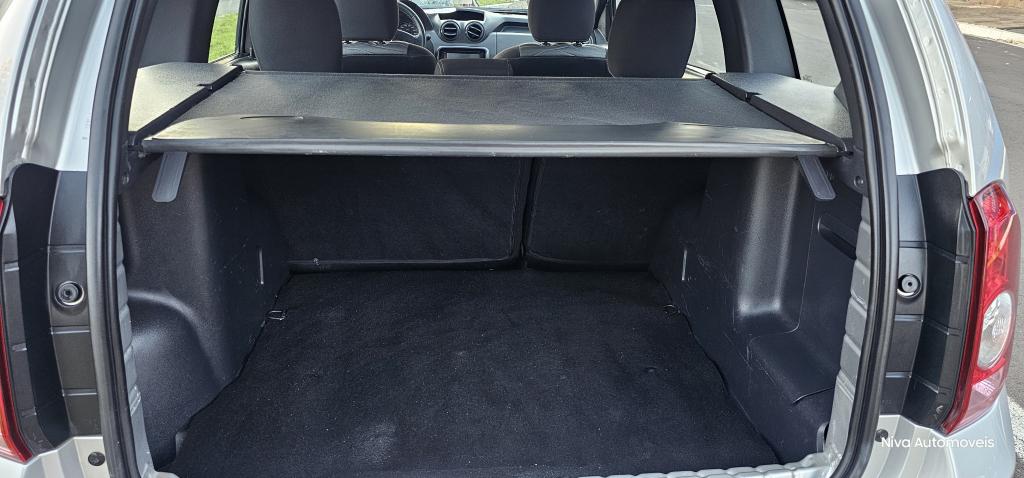 RENAULT Duster - Foto