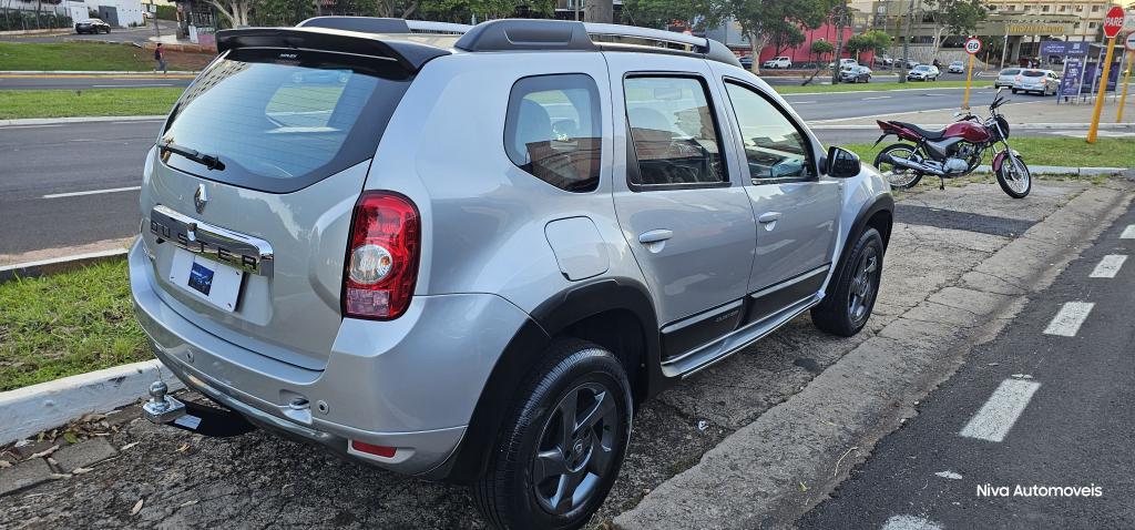 RENAULT Duster - Foto