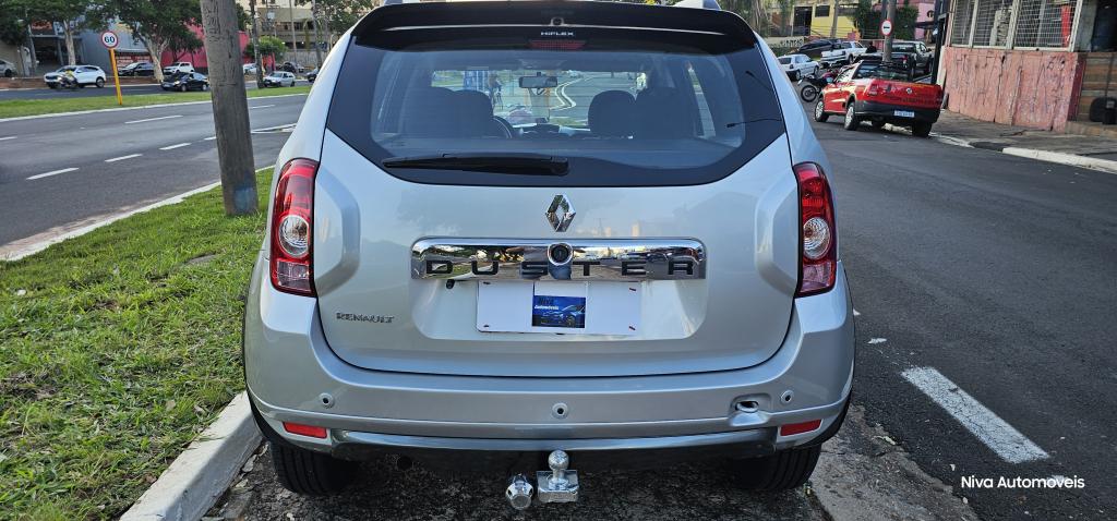 RENAULT Duster - Foto