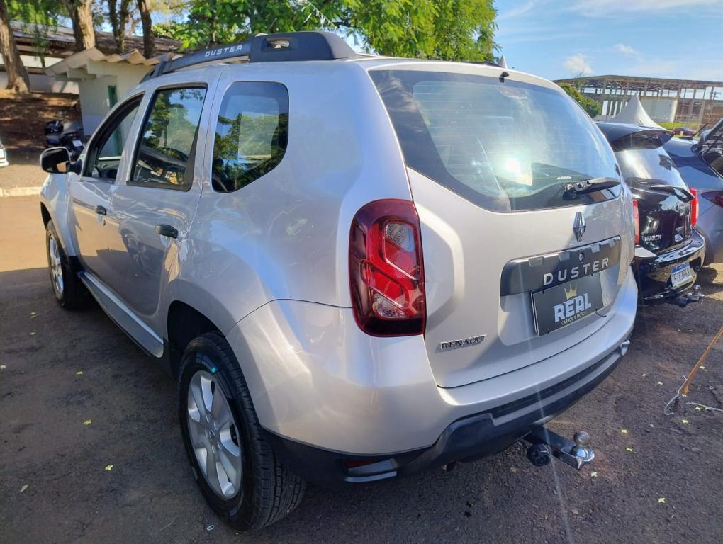 RENAULT Duster - Foto