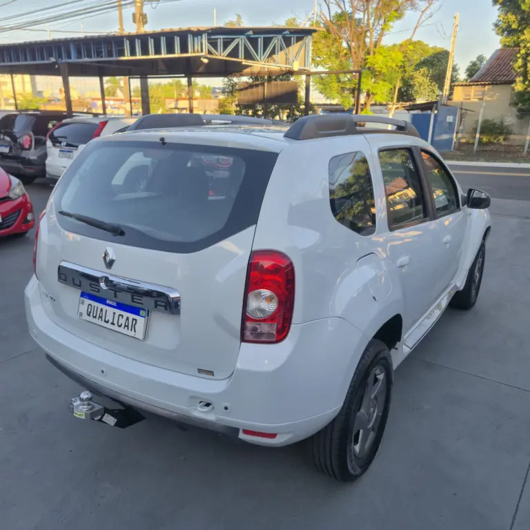 RENAULT Duster - Foto