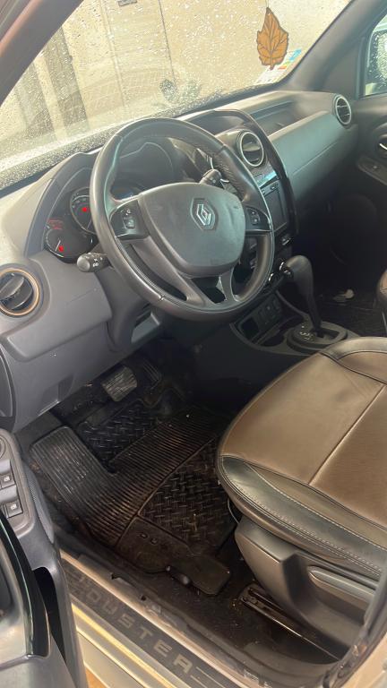 RENAULT Duster - Foto