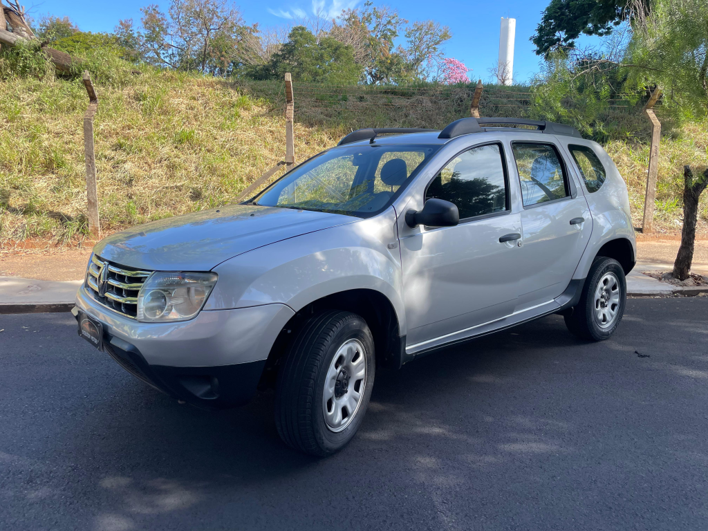 RENAULT Duster - Foto
